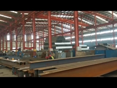 Εσωτερική εμφάνιση εργοστασίου χάλυβα